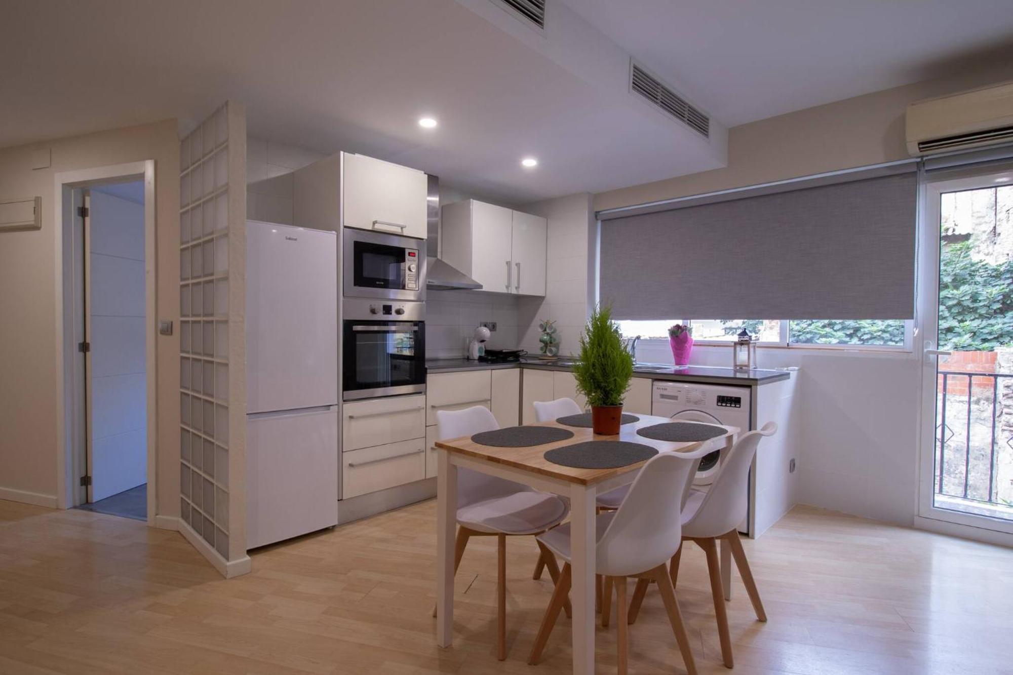 Old Town Flat By Concept Flats Apartment Valencia Bagian luar foto